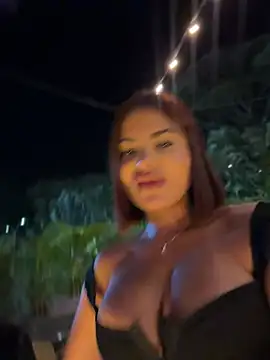 XXX chat uživo modela Irina_Velvett