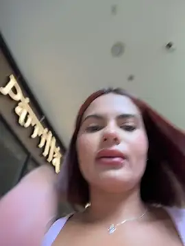 Chat +18 de Irina_Velvett ao vivo