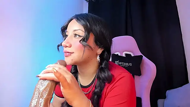 _cinnamoon_ Adlı Modelin Canlı XXX Sohbeti