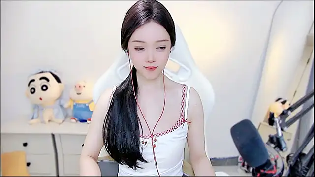 Cindy-dd: διαδικτυακό σόου στην κάμερα