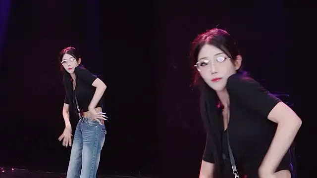 RV-525-'s Webcam Show