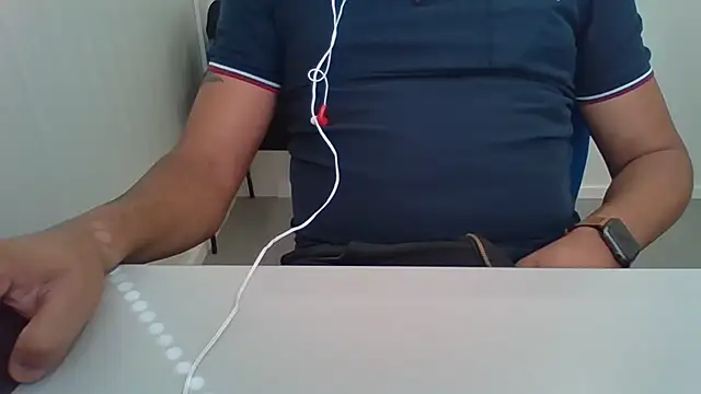 Pokazy przed kamerką – Moreno_Casado_Safado