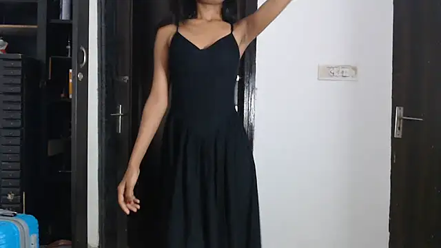 Virgin_Aisha 在線直播表演