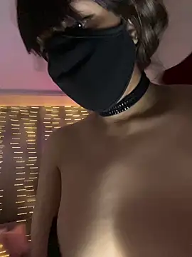 Inaa-Love Adlı Modelin Web Kamerası Şovu