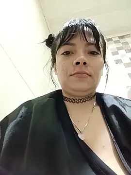 ห้องแชทสดของ _Valentina_Squirt_