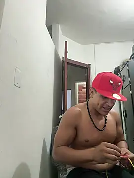 bigdick211292 网络视讯表演