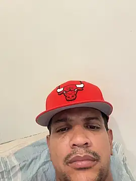 bigdick211292 网络视讯表演