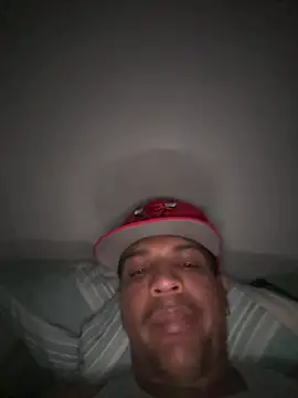 bigdick211292 网络视讯表演