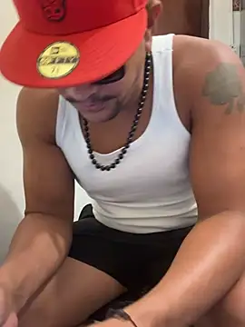 bigdick211292 Adlı Modelin Web Kamerası Şovu