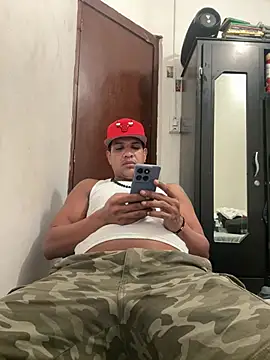 bigdick211292: διαδικτυακό σόου στην κάμερα