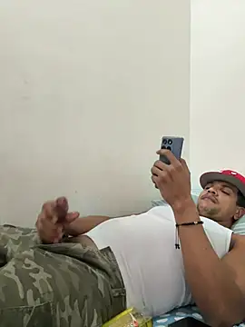 bigdick211292 Шоу с уебкамера
