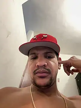 bigdick211292 Show in webcam