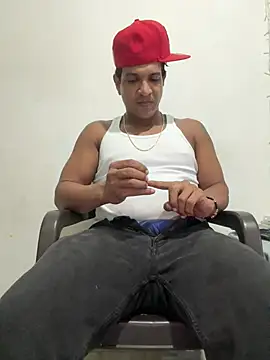 bigdick211292 网络视讯表演