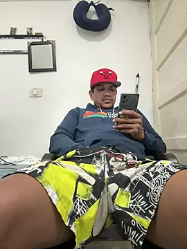 bigdick211292's Webcam Show