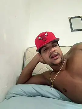bigdick211292 网络视讯表演