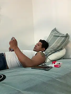bigdick211292 webkamerás műsora
