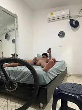 bigdick211292's Webcam Show