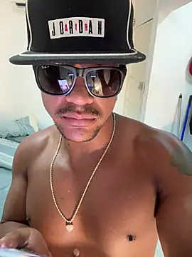הופעת וובקאם של bigdick211292