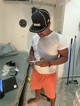 Show de bigdick211292 na webcam
