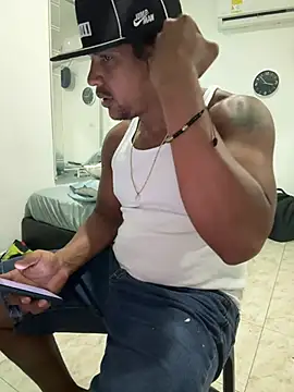 bigdick211292: διαδικτυακό σόου στην κάμερα