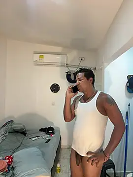 bigdick211292 在線直播表演