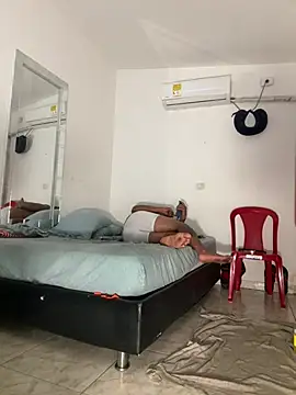 Show de bigdick211292 na webcam