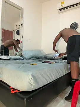 bigdick211292 Pertunjukan Webcam
