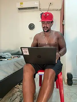 Pokazy przed kamerką – bigdick211292