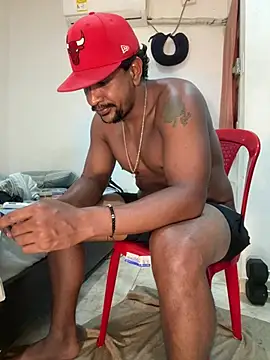 bigdick211292: διαδικτυακό σόου στην κάμερα