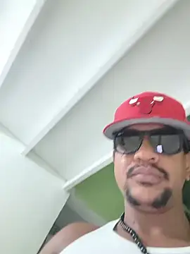bigdick211292 Pertunjukan Webcam
