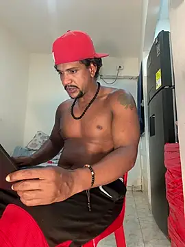 bigdick211292 网络视讯表演