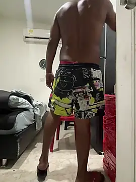 bigdick211292のウェブカメラショー