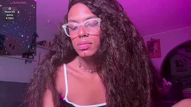 ISABELLA-SCOTT Webcam Show