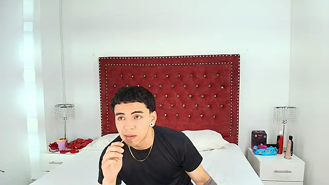 Jaden_and_sofia Adlı Modelin Web Kamerası Şovu
