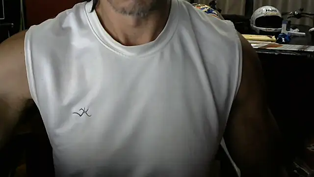 عرض كام koolchillfun696969