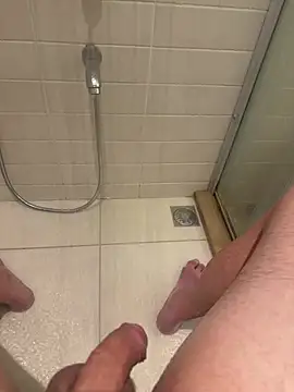 Show modela XXLhart na web-kameri