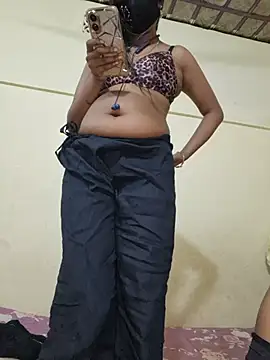 sumi_couele18 Webcam show