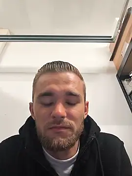 Benjamiinltのウェブカメラショー