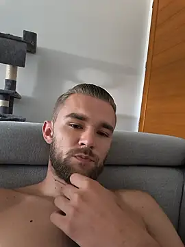 Show de Benjamiinlt na webcam