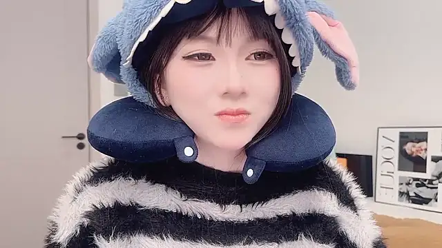 lnua-lnuaのウェブカメラショー