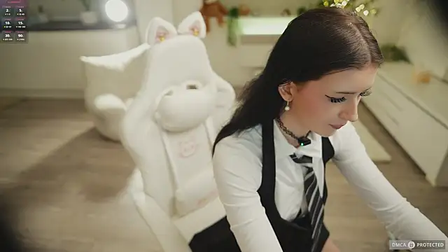 xPoppyThornx's Webcam Show