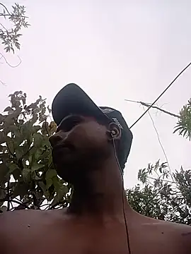 miloxx123's Webcam Show