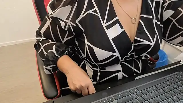โชว์เว็บแคมของ Sofiatwork