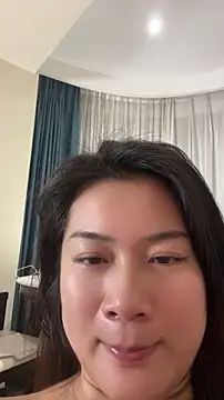mo-mo-69 网络视讯表演