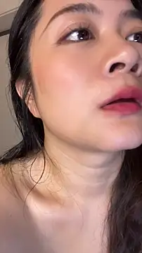 mo-mo-69 网络视讯表演