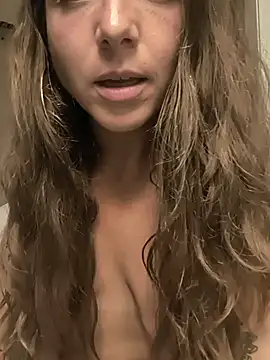 Pokazy przed kamerką – BiancaBaby_XO