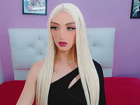 הופעת וובקאם של shantal_gil