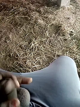 Show modela Pusssyfuc na web-kameri