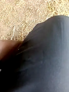 Show modela Pusssyfuc na web-kameri