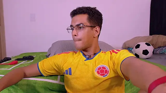 Webkamerová show Pikashu7u7